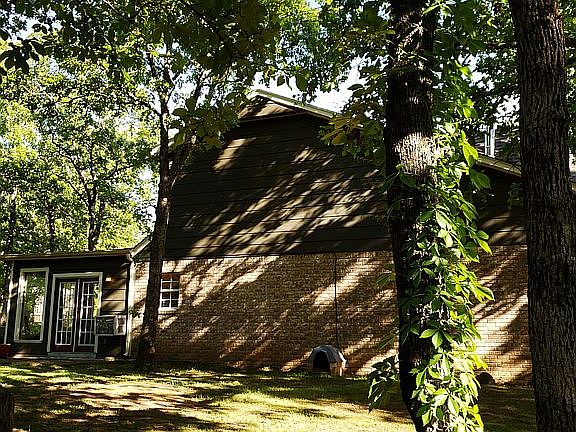 Mature treed 1.1acre corner lot