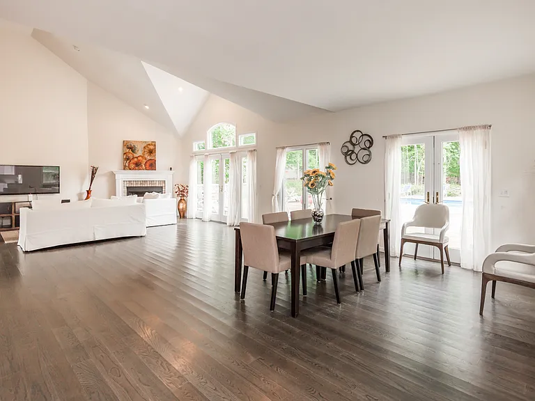 1 Mountain Laurel Ln — Photo 13