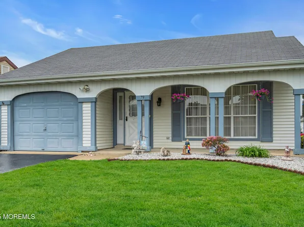79 Mansfield Avenue, Manchester, NJ 08759