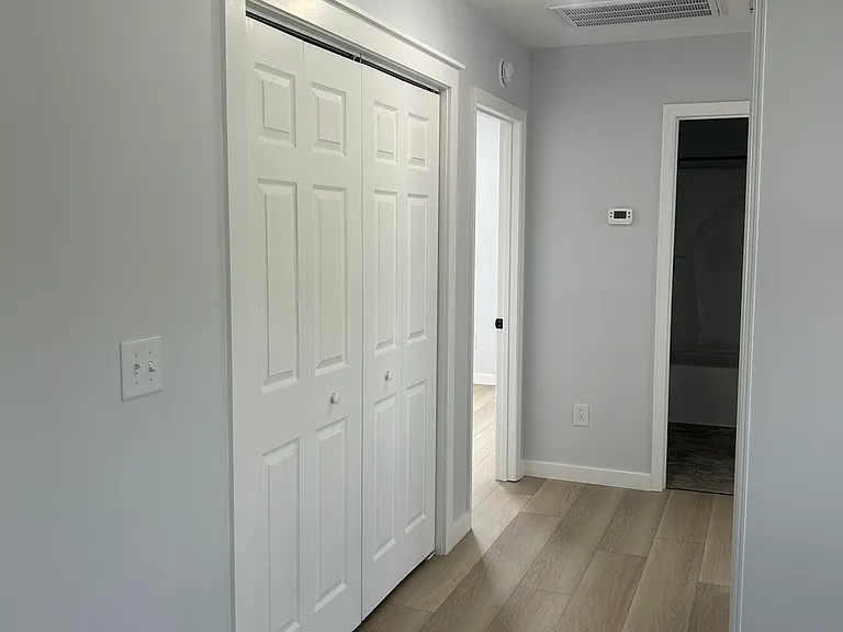 829 S Mountain St — Photo 4