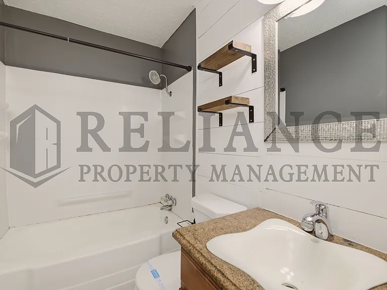 1458 N Old Manor Rd — Photo 26