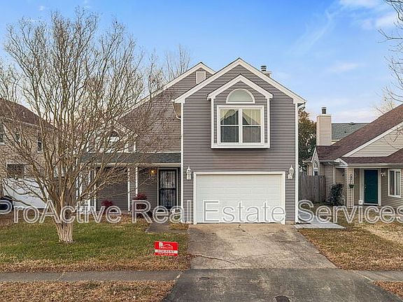 3rd image of 3240 Barberry Ln