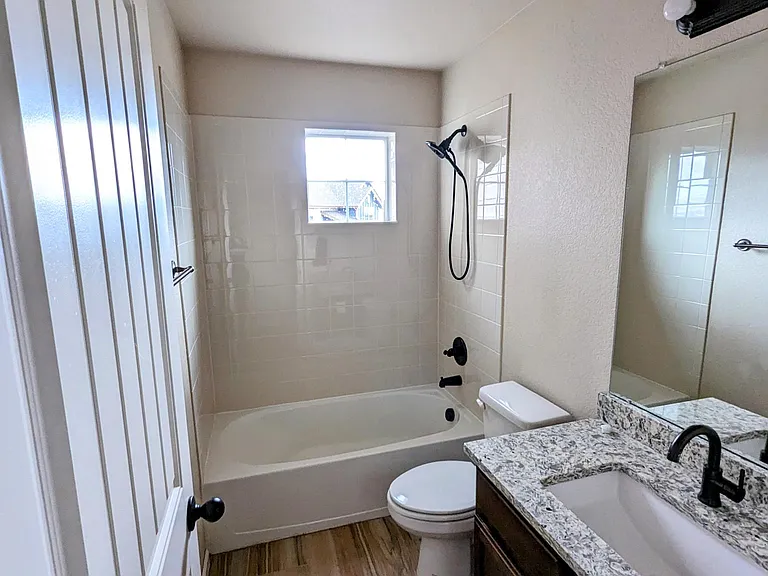 246 Primrose Dr — Photo 14