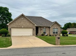 33 Valmont St, Greenbrier, AR 72058