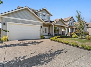 6819 School Ln, Chilliwack, BC V2R 5T1