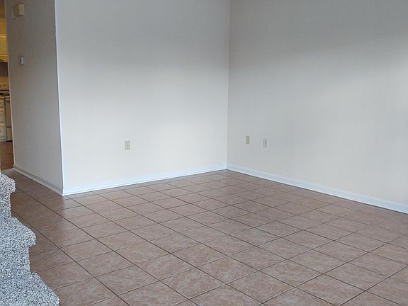 1st floor - living room with tile floors