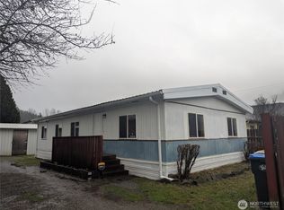 161 1st St, Morton, WA 98356