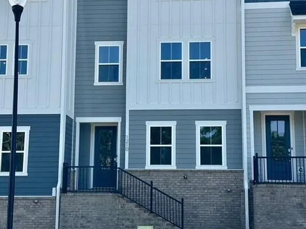 1210 Holding Village Way, Wake Forest, NC 27587