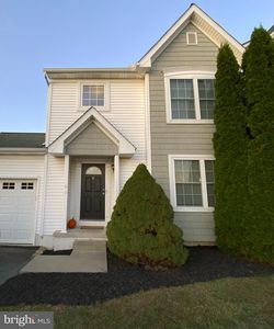 97 Kendale Rd, Red Lion, PA, 17356