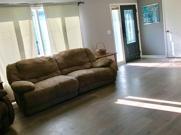 Main level living room