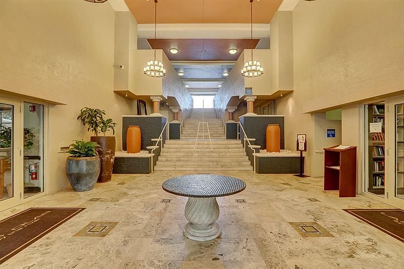 1st image of 520 SE 5th Ave APT 3409