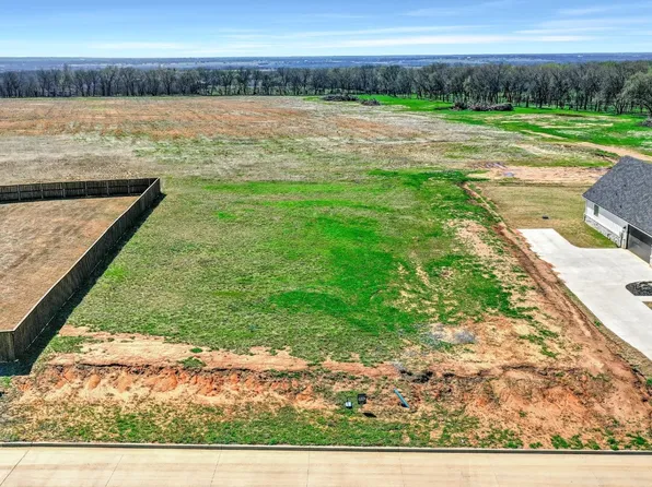 145 Shawnee Trl, Pottsboro, TX 75076