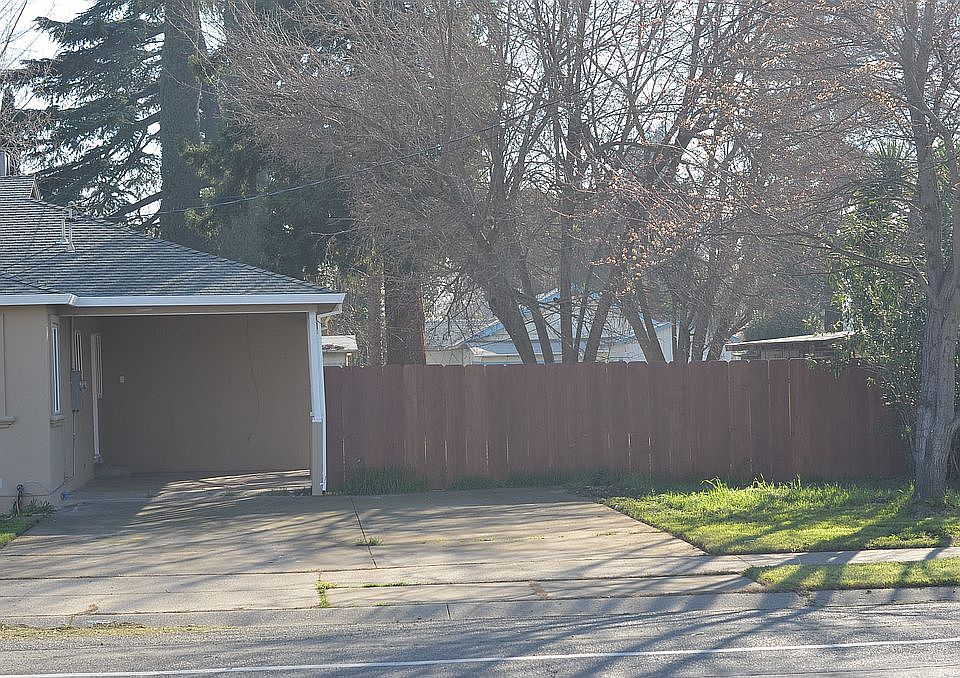 1st image of 568 Washington Ave
