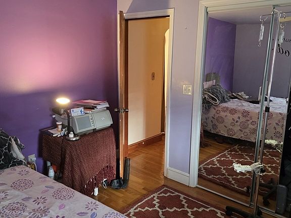 3rd image of 120 Roberts Ave