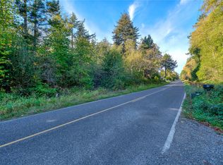 2 Marine Dr, Point Roberts, WA 98281