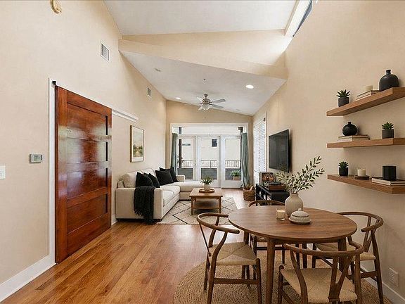 5th image of 1415 W 51st St #3