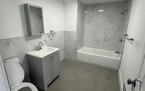 2 bed, $1,850 — Photo 4