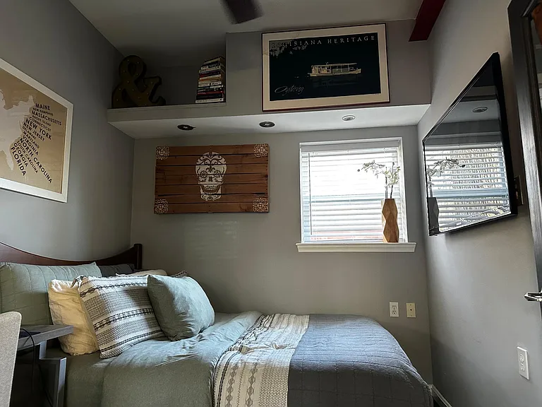 6012 Bush Hill Dr — Photo 8