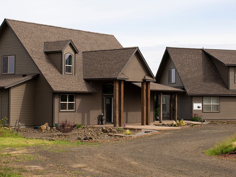 1st image of 1530 Bumblebee Ln