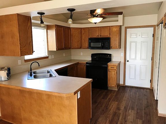 5th image of 306 Trailwood Dr