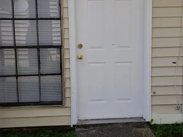 109 Oak Ridge Ave APT B, Donaldsonville, LA 70346