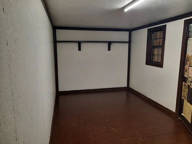 Private Road 5552 — Photo 3