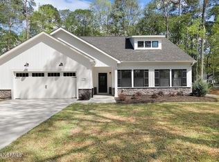 756 Boundaryline Dr NW, Calabash, NC 28467