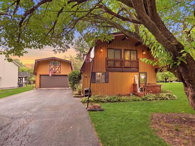 118 Valhalla Dr NE, Poplar Grove, IL, 61065