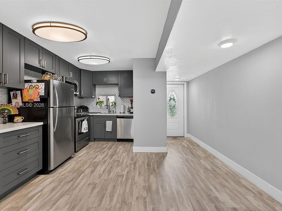 1st image of 681 S Hollybrook Dr APT 310