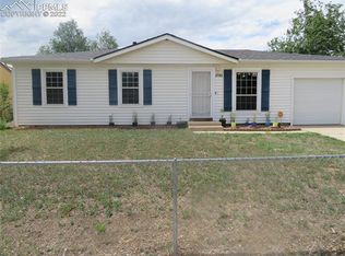 2782 Ferber Dr, Colorado Springs, CO 80916