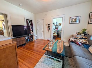 484 Franklin St #2, Cambridge, MA 02139