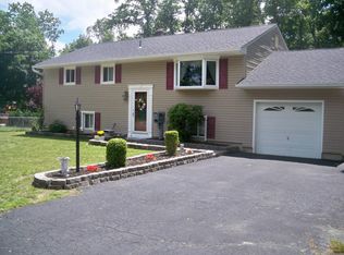 44 Darien Rd, Howell, NJ 07731