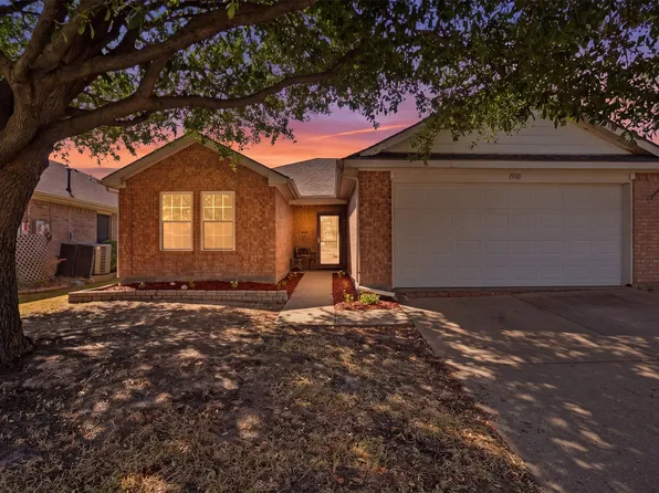 1930 Livingston Ln, Little Elm, TX 75068