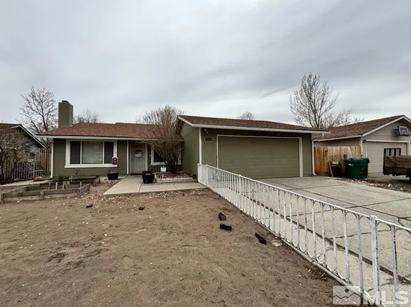 1039 Pinewood Dr, Sparks, NV 89434