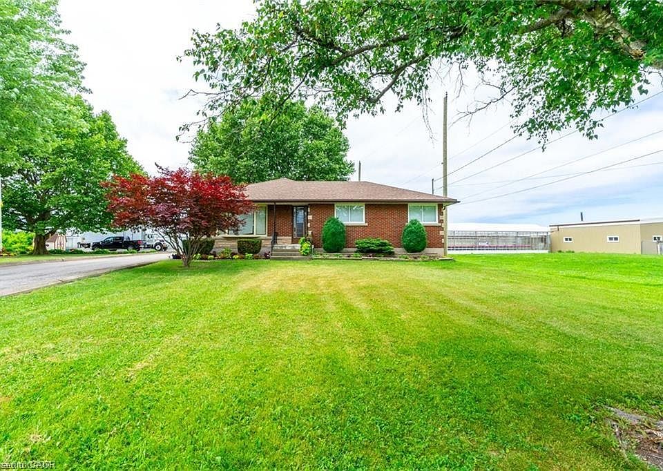 1st image of 220 Read Rd