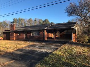 180 Wildwood Rd, Lenoir, NC 28645