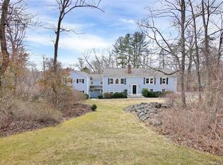 47 Spoonwood Rd, Wilton, CT 06897