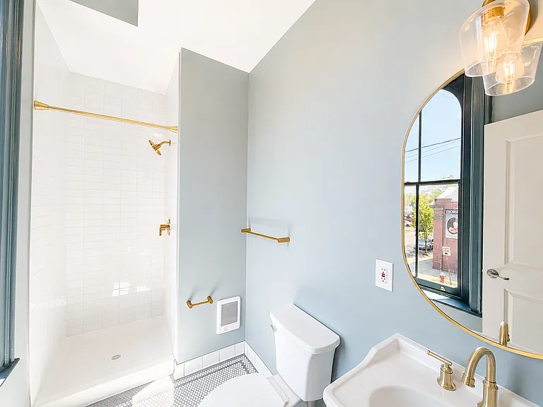 319 Connecticut St #5 — Photo 6