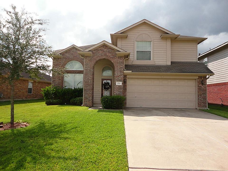 1st image of 7518 Clarendon Bend Ln