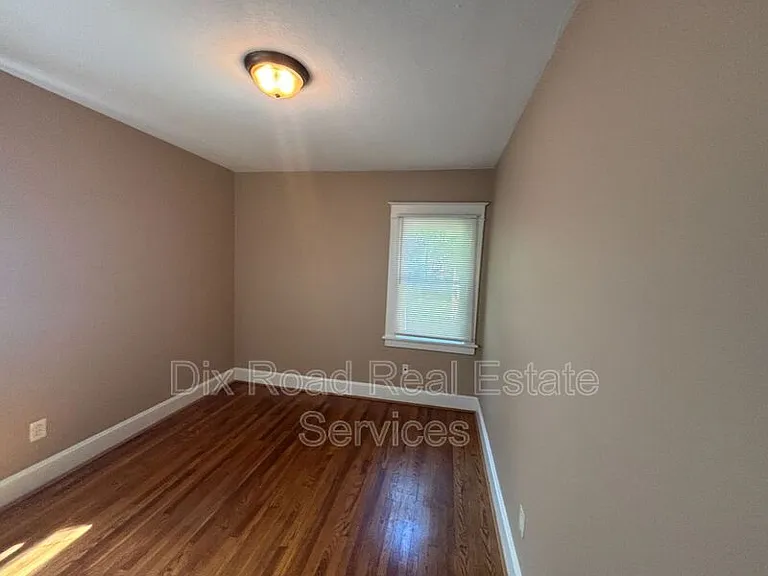 424 Shafor St — Photo 18