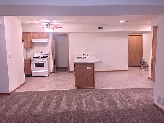 3rd image of 3818 Sage Dr