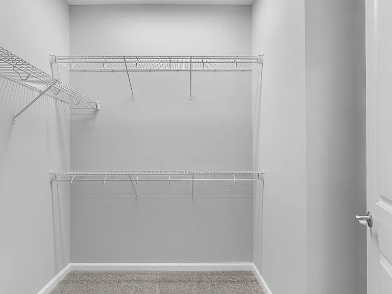 16474 Helix Ct — Photo 21