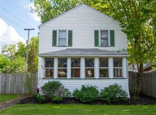 875 Whitney Rd W, Fairport, NY 14450