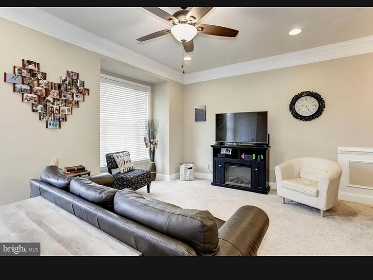 8990 Brewer Creek Pl — Photo 22