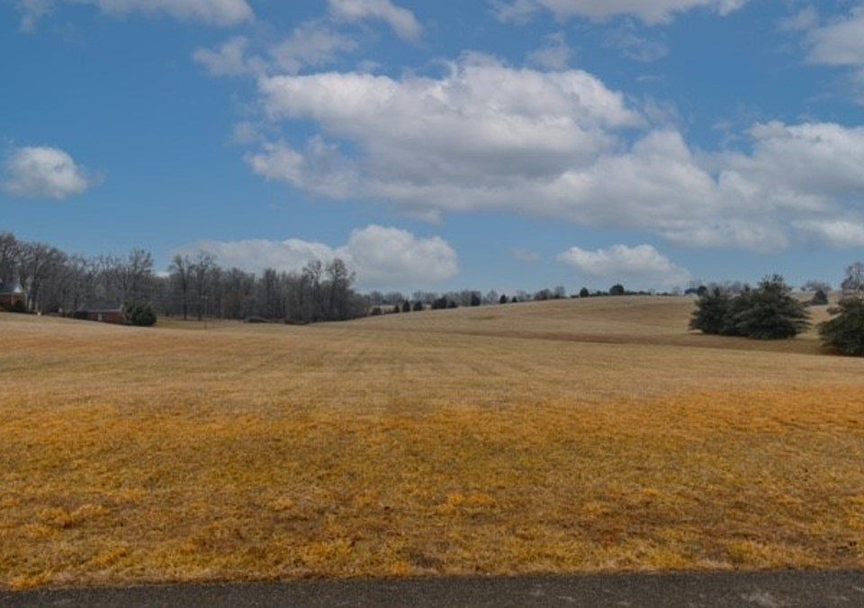 1st image of 573 Northwood Dr