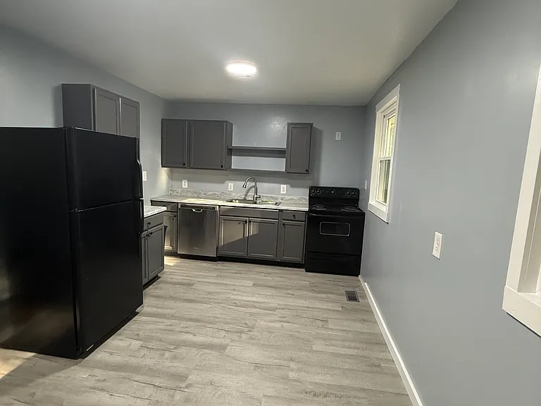 1922 Atkins Dr — Photo 22