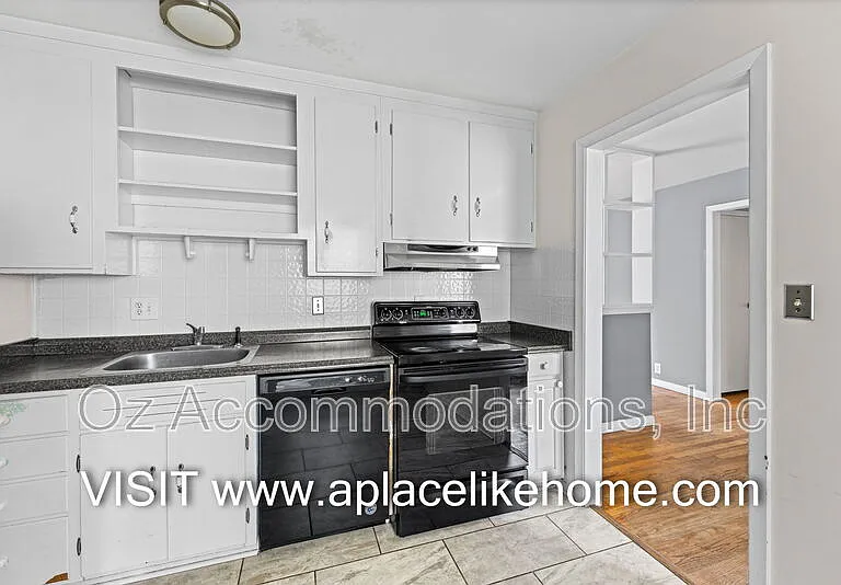 8810 Benson St — Photo 14