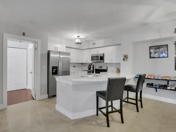 3237 Clint Moore Road #103, Boca Raton, FL 33496