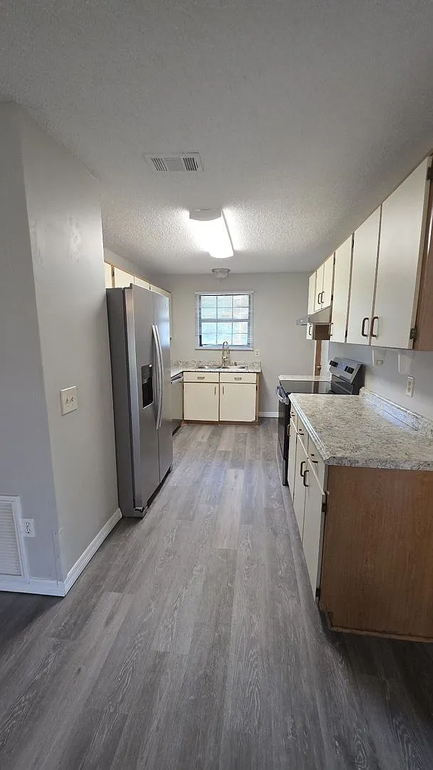 Palm Coast 4 Bedroom 2 Bath in the W Section — Photo 3