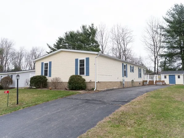 18 Fox Run, Brookfield, MA 01506